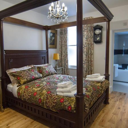 Abbey Canterbury Bagian luar foto